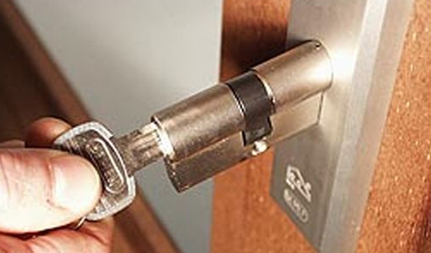 Slot vervangen Slotenmaker MILL